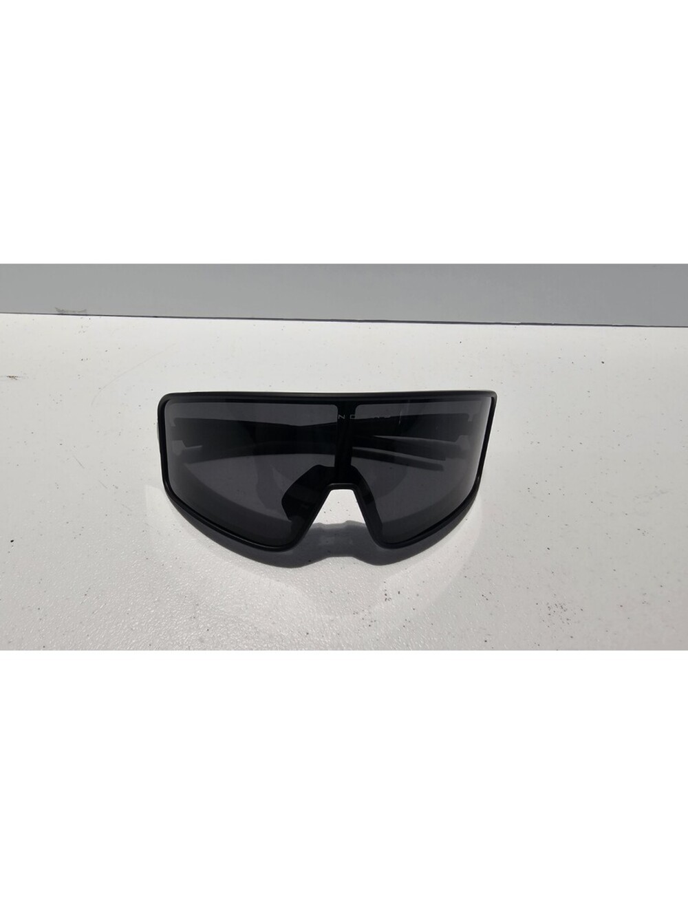 Blenders Eyewear Eclipse Concord Fast Polarized Sunglasses Black Shield